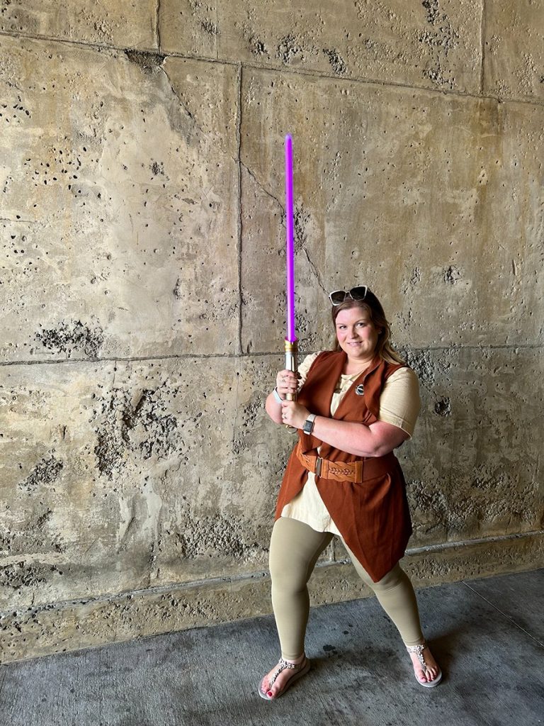 Diana with Lightsaber in Galaxy's Edge